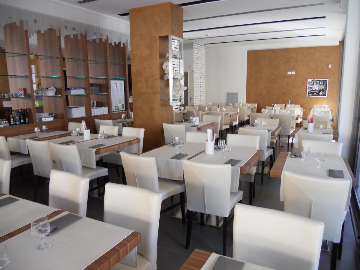 Hotel Luciana Bibione Ngoại thất bức ảnh