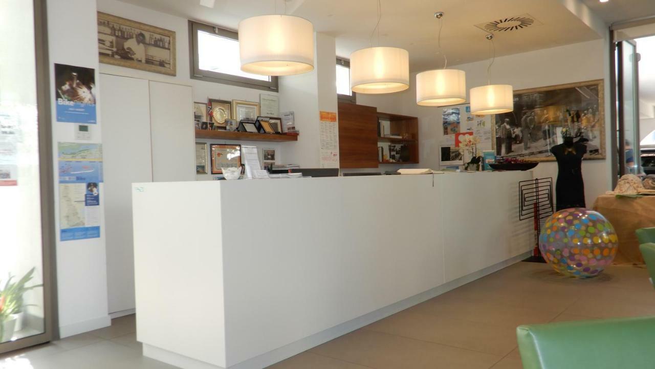 Hotel Luciana Bibione Ngoại thất bức ảnh